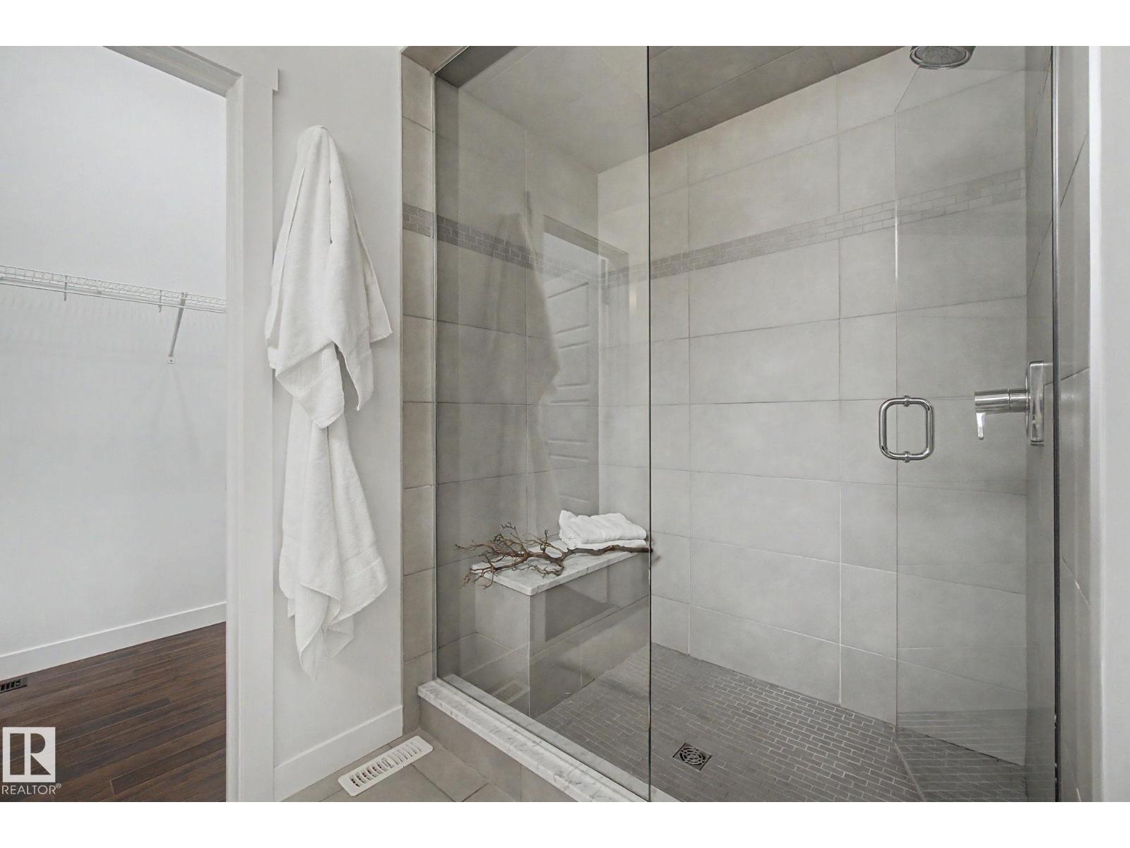 14 LOISELLE WY — photo 23