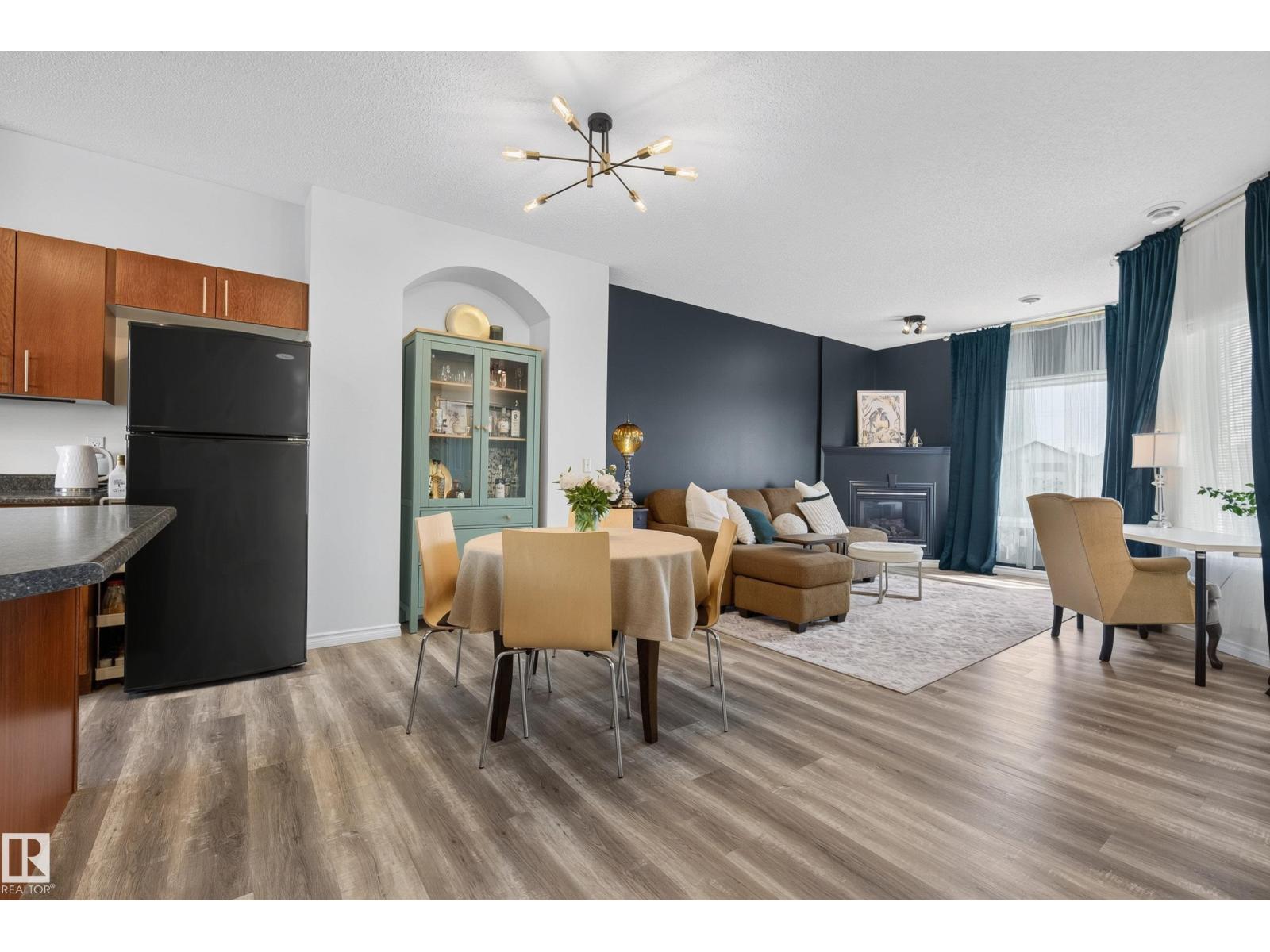 #57 3010 33 AV NW — photo 12