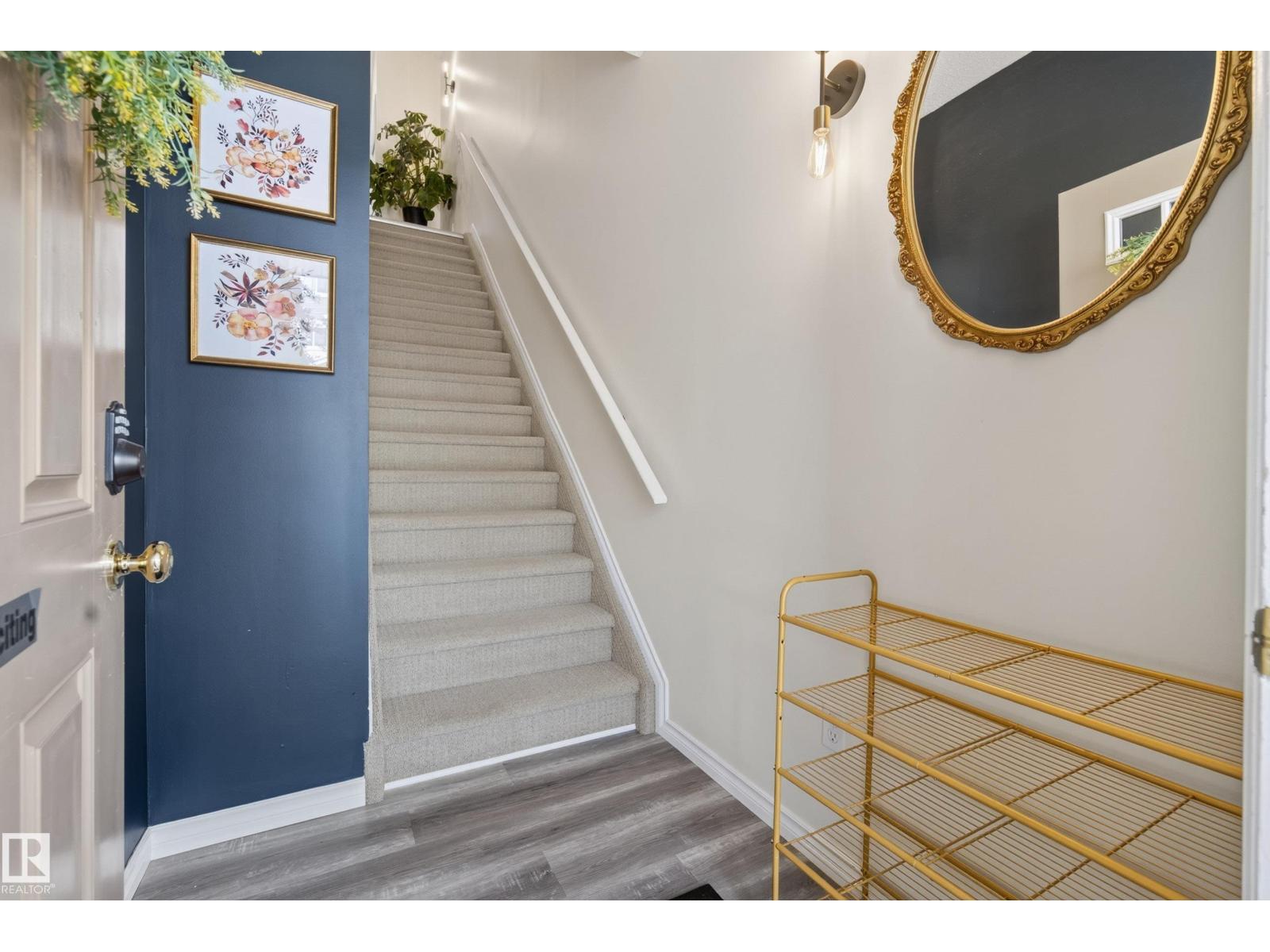 #57 3010 33 AV NW - photo 3