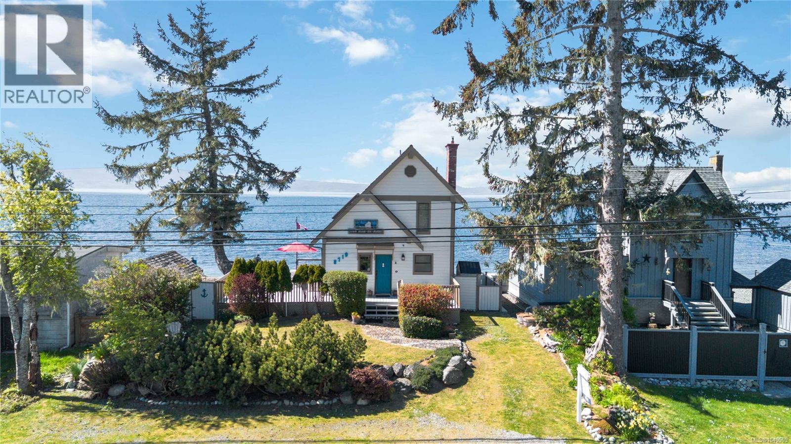 8719 West Coast Rd - 28