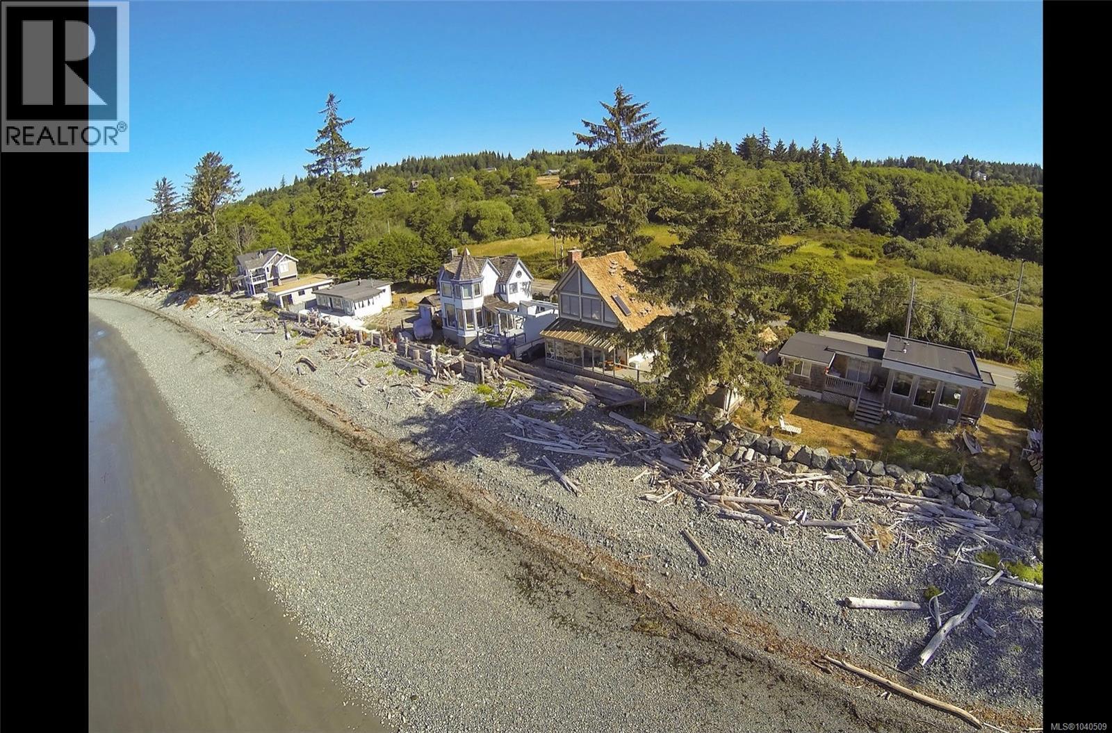 8719 West Coast Rd - 35