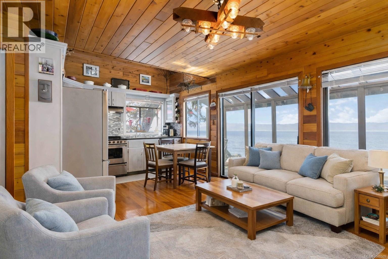 8719 West Coast Rd - 4