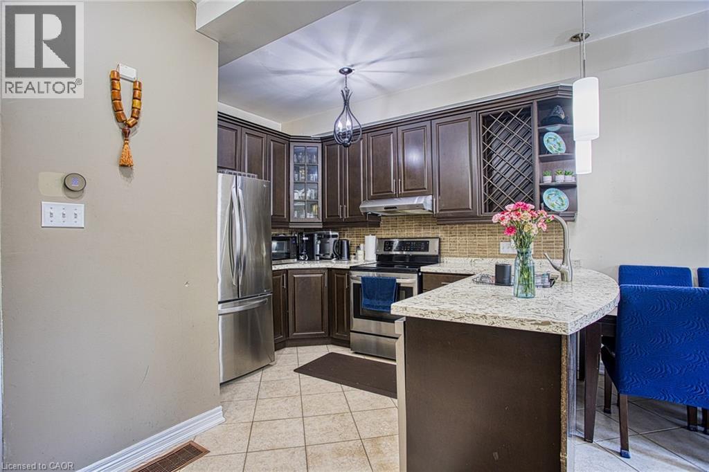 206 SPRINGSTEAD Avenue - 12