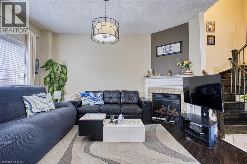 206 SPRINGSTEAD Avenue - 14