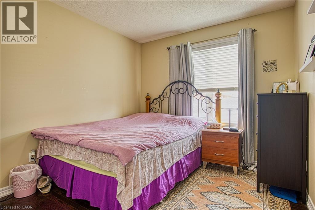 206 SPRINGSTEAD Avenue - 25