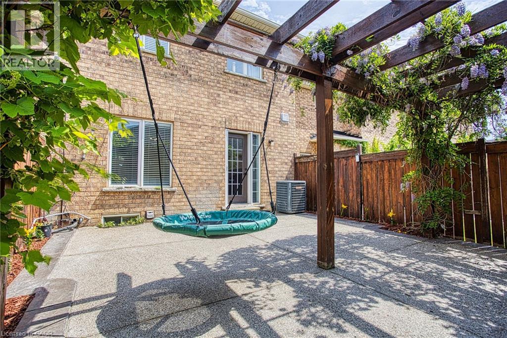 206 SPRINGSTEAD Avenue - 38