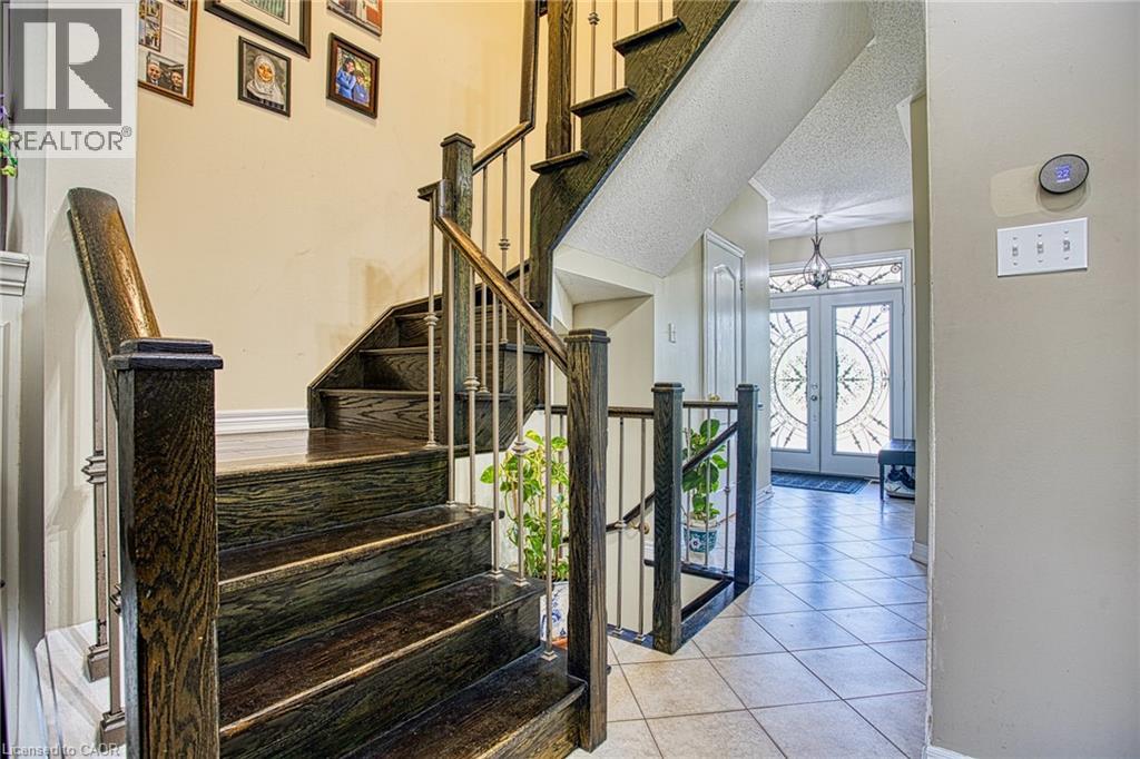 206 SPRINGSTEAD Avenue - 8