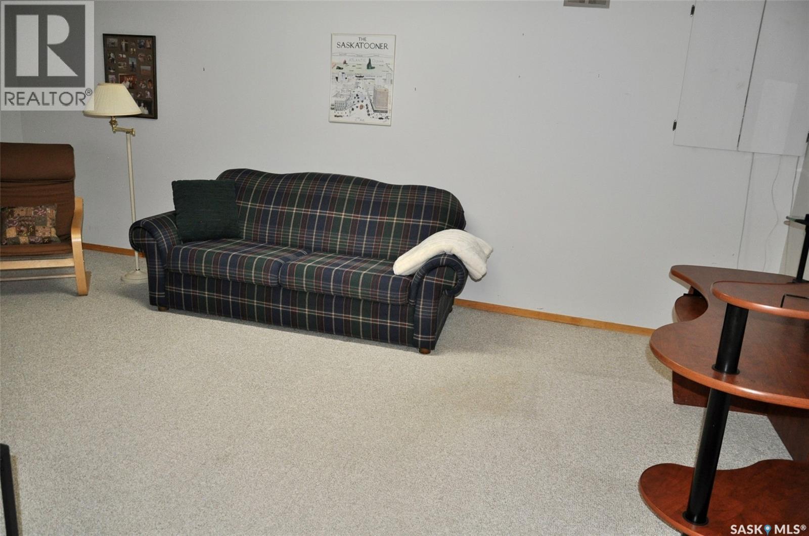 1 Maclean CRESCENT — photo 32