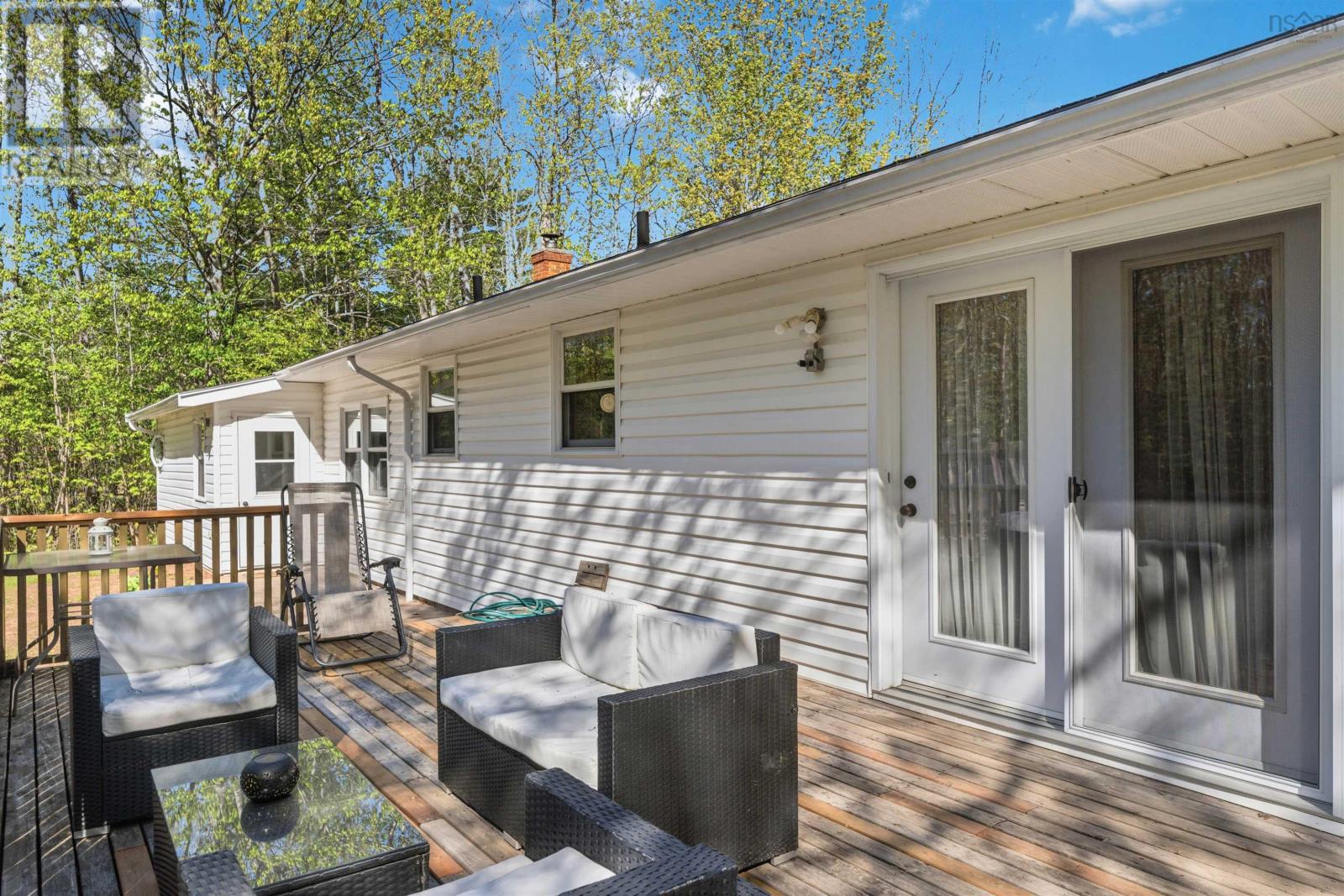 2410 Loretta Avenue - 39