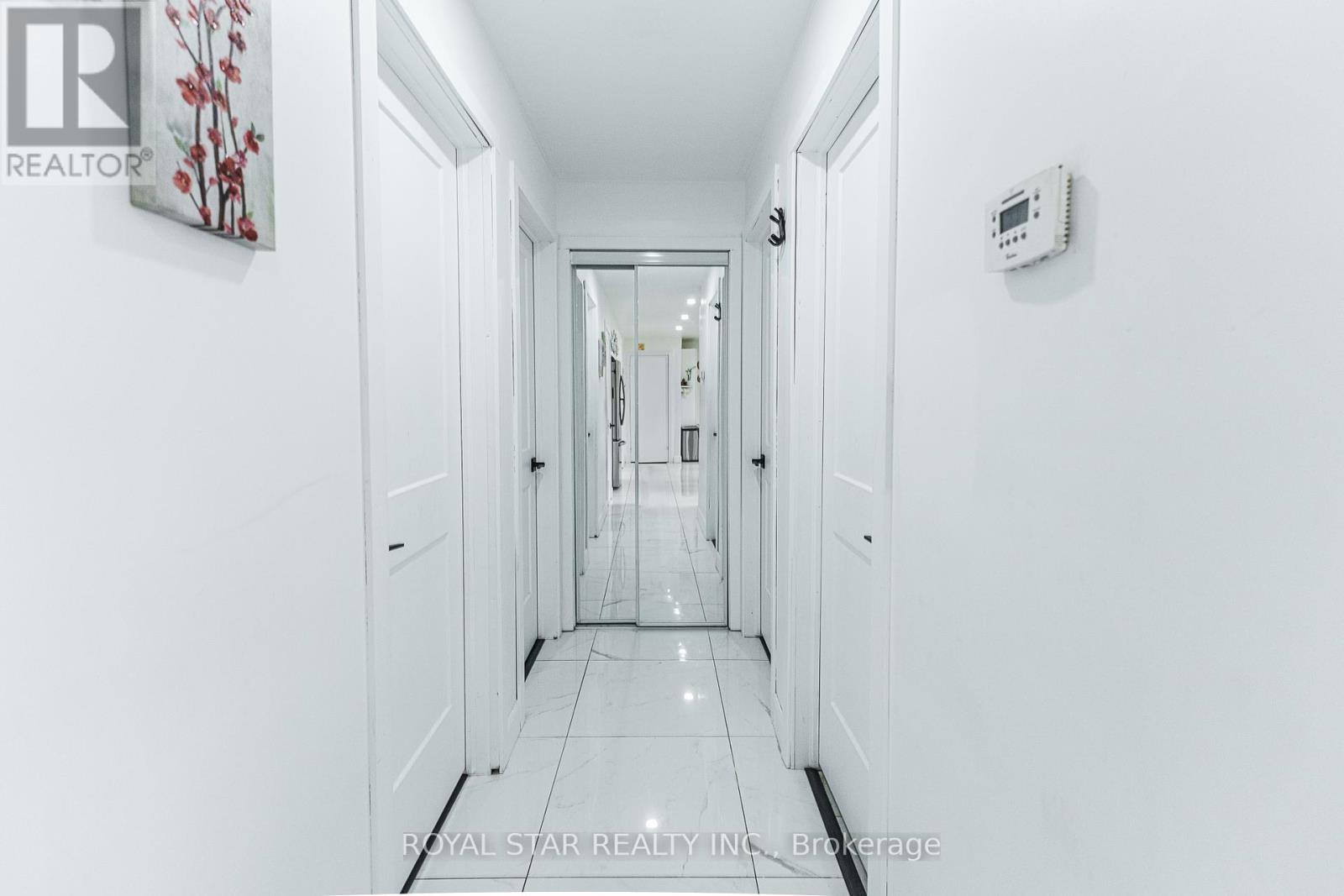 6540 TWENTY ROAD E - 15