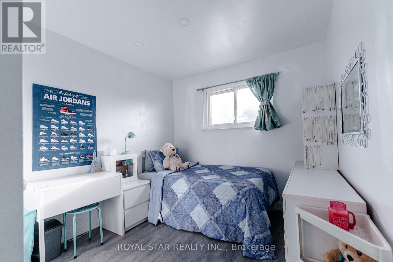 6540 TWENTY ROAD E - 38