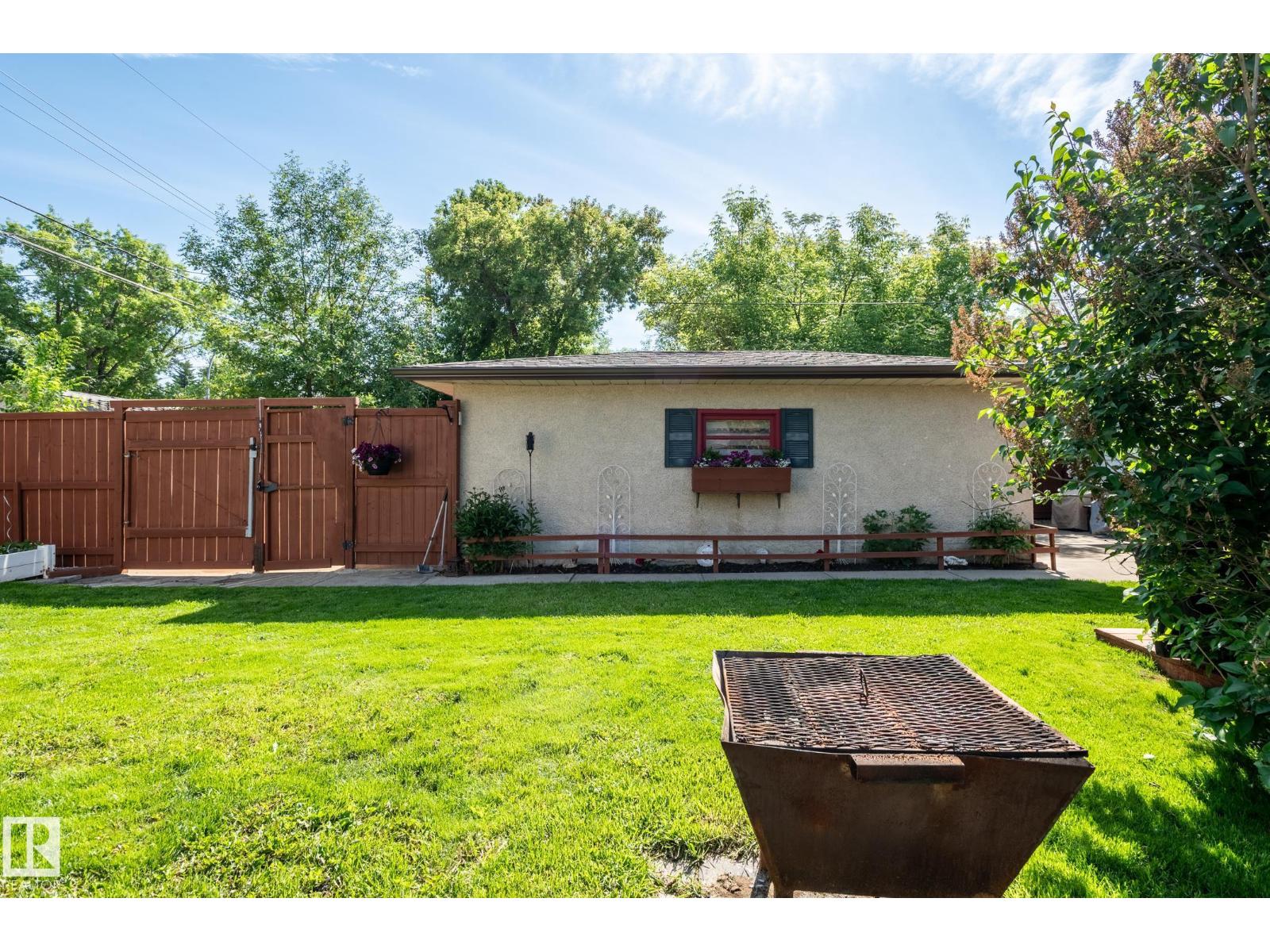 14708 108 AV NW — photo 47