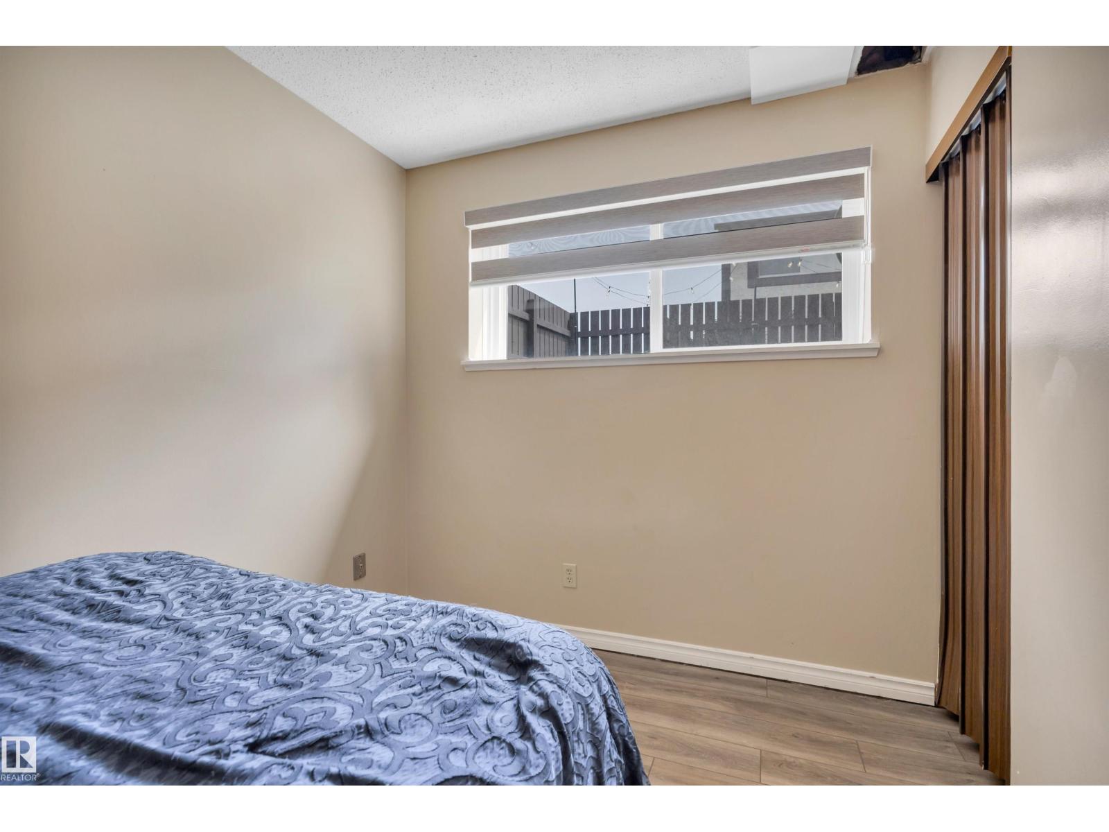 1546 69 ST NW - 23