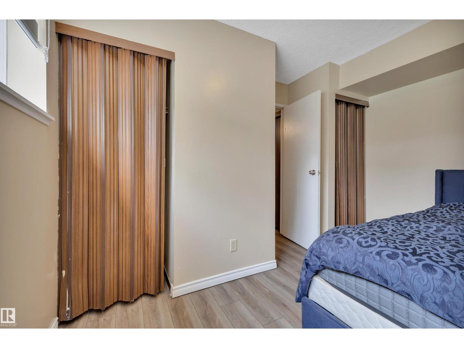 1546 69 ST NW - 24