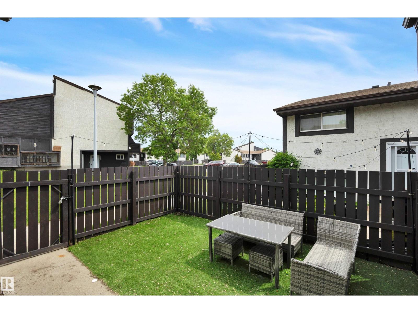 1546 69 ST NW - 31