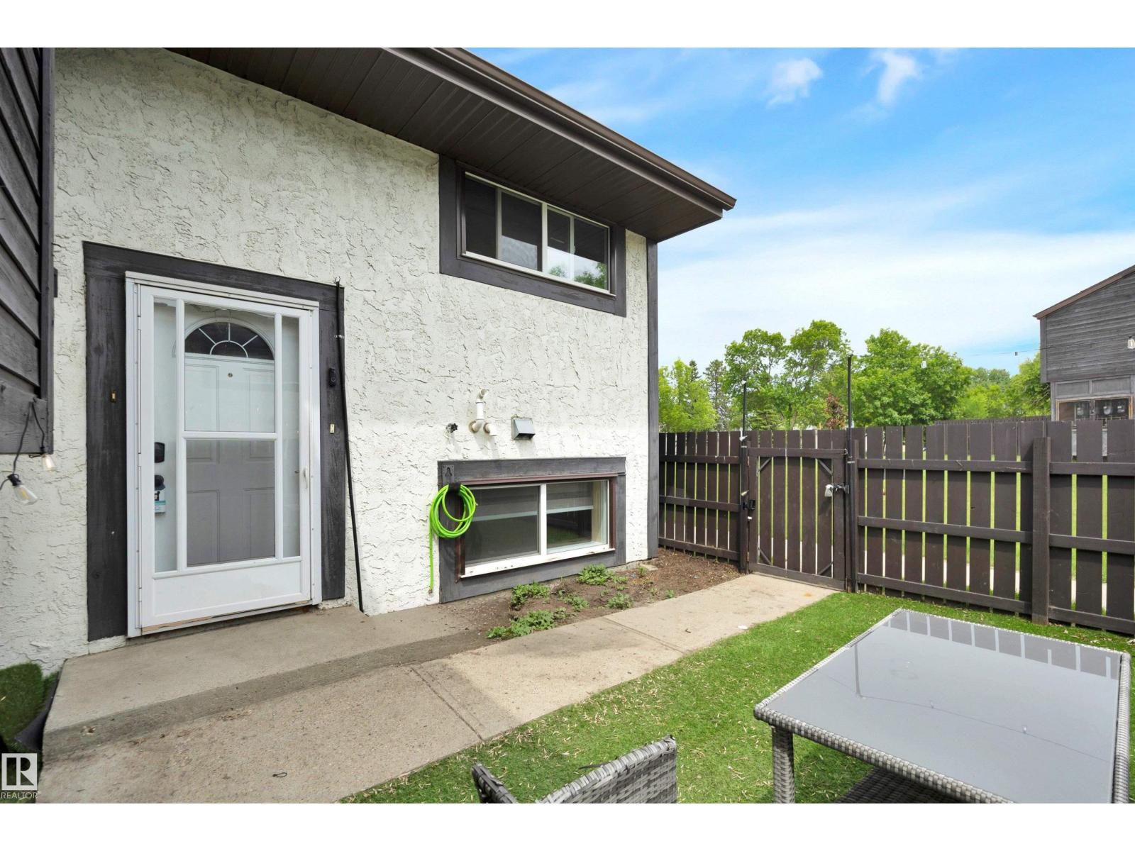 1546 69 ST NW - 33