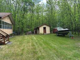 6 Village Crescent, Lac Du Bonnet, MB R0E1A0 Photo 29