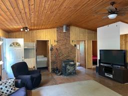 6 Village Crescent, Lac Du Bonnet, MB R0E1A0 Photo 9