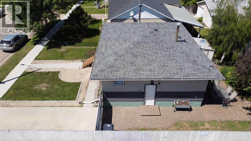922 5 Avenue - photo 3