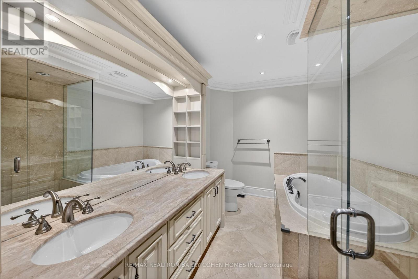 760B AVENUE ROAD - 28