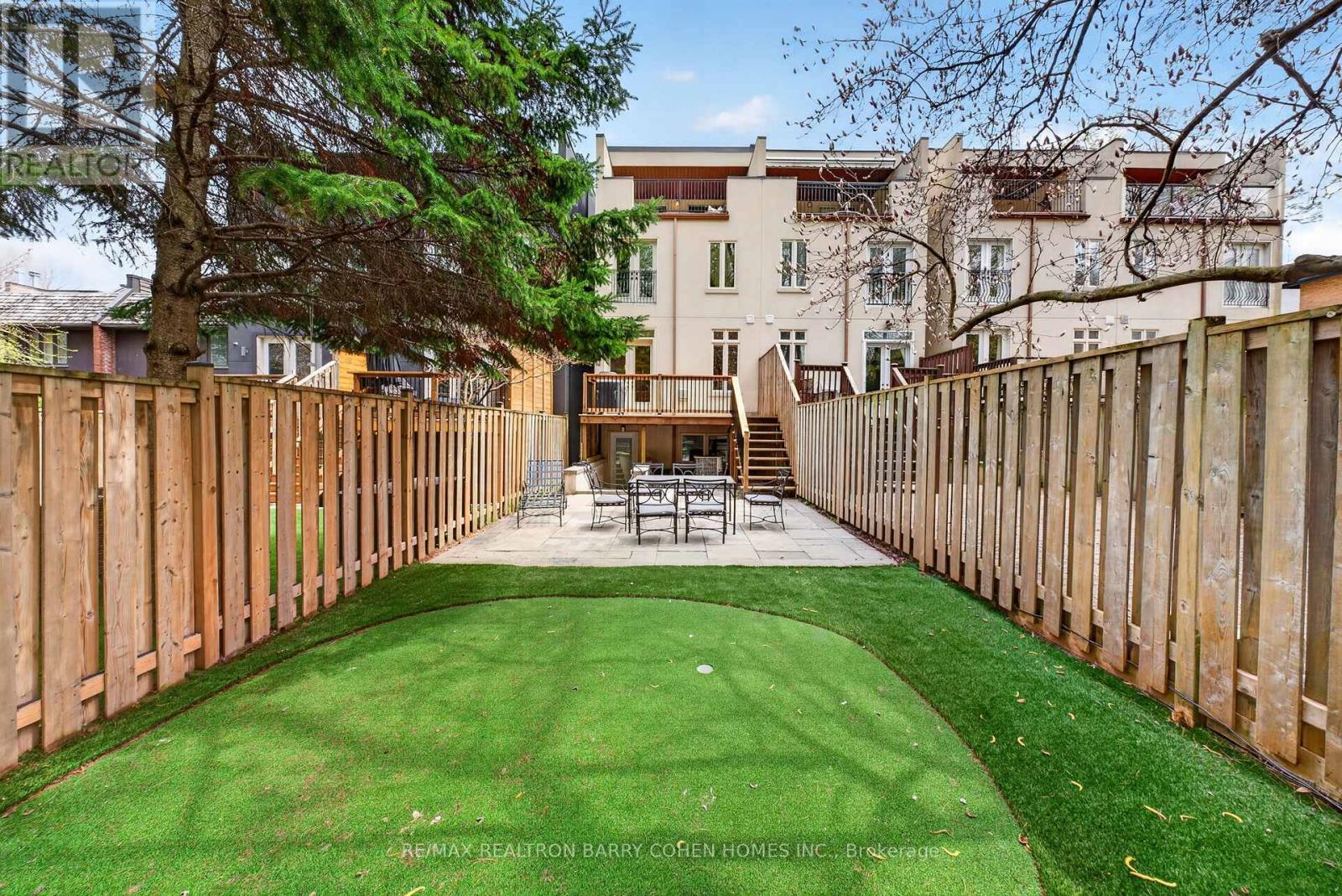 760B AVENUE ROAD - 48