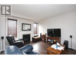 1335 Langley Circle, Oshawa, ON L1K0E2 Photo 13