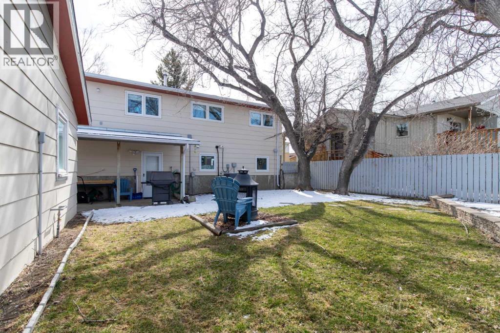 667 21 Street — photo 38
