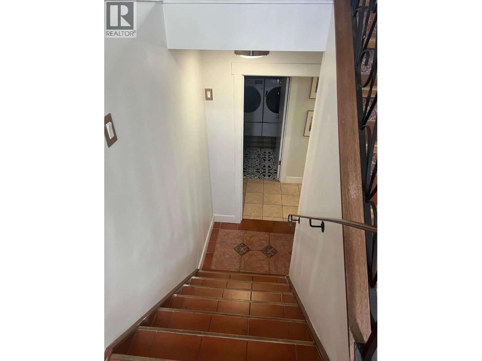 2725 NORWOOD STREET - 21