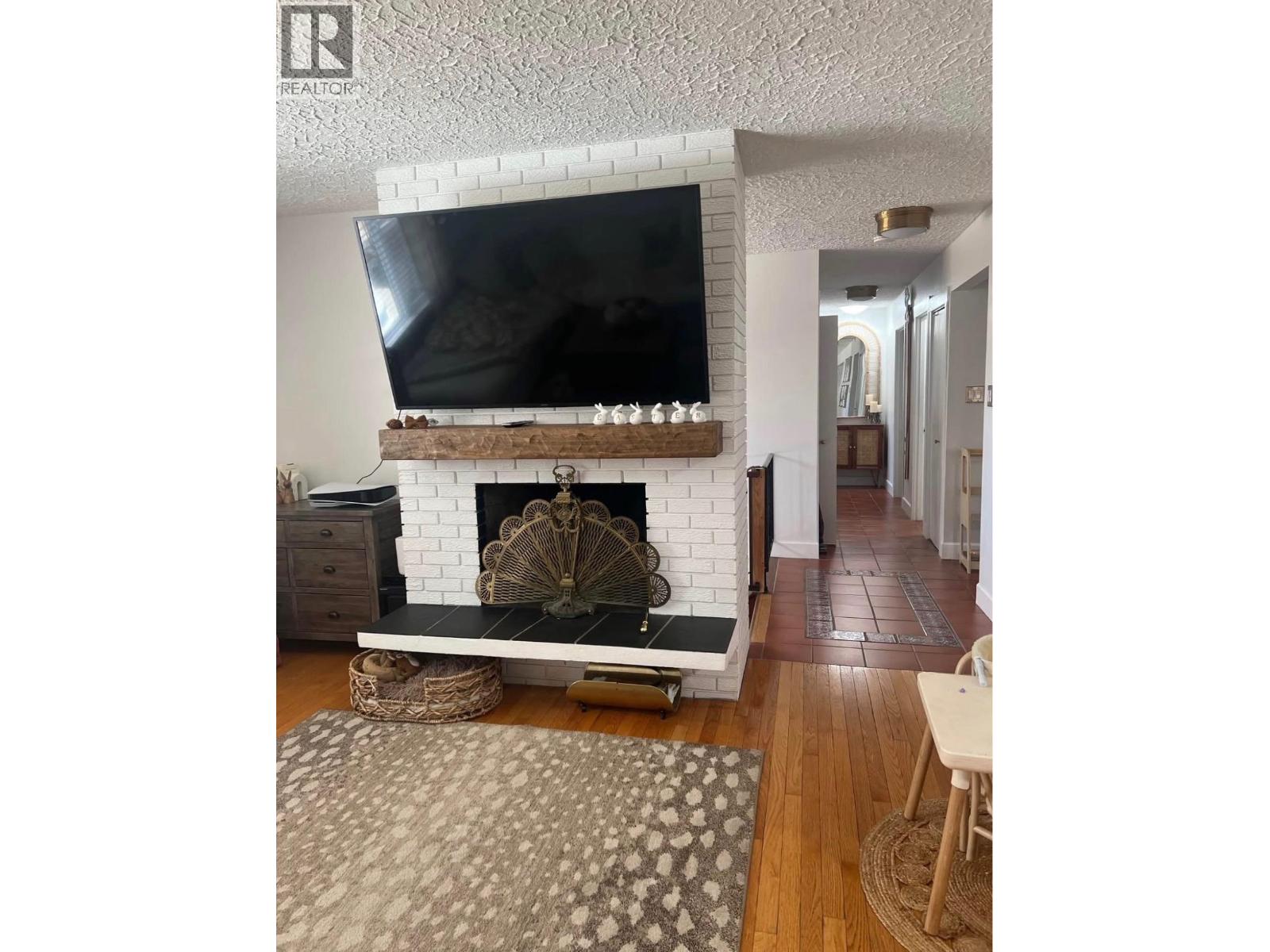 2725 NORWOOD STREET - 10