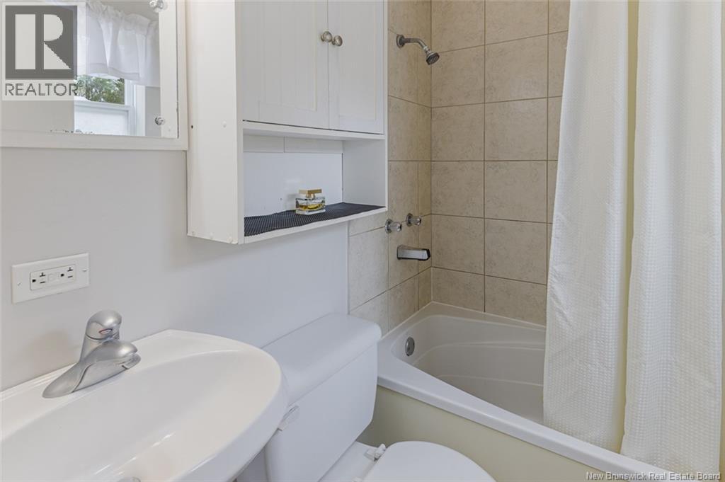 86 Armour Street - 22