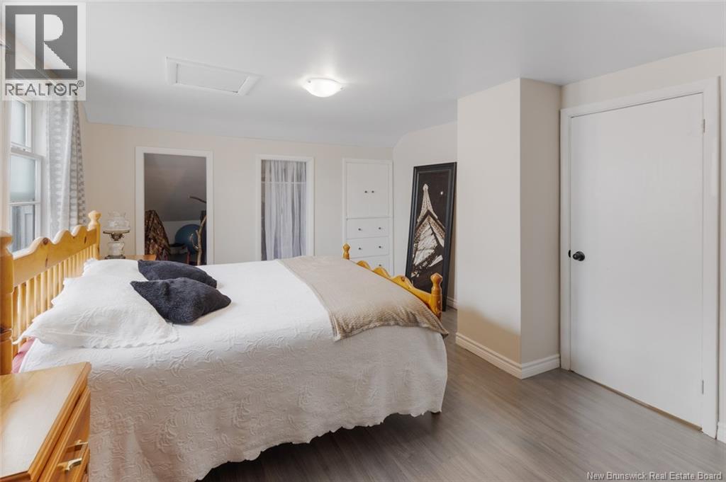 86 Armour Street - 14