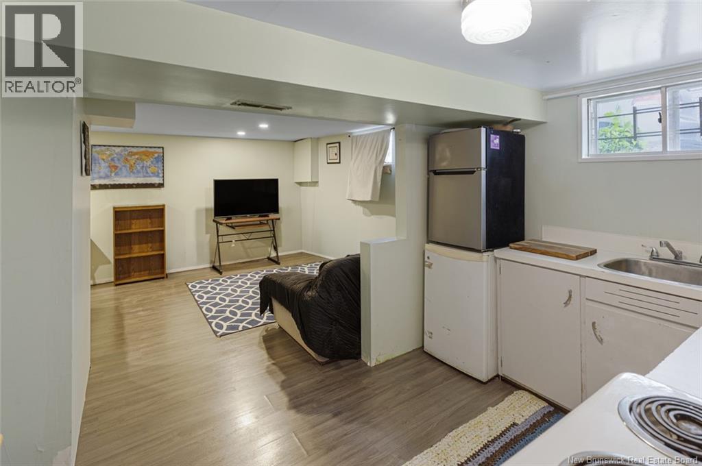 86 Armour Street - 24