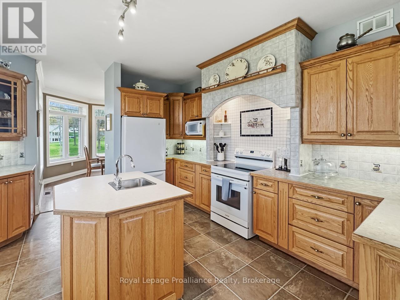 1049 COUNTY ROAD 23 - 10