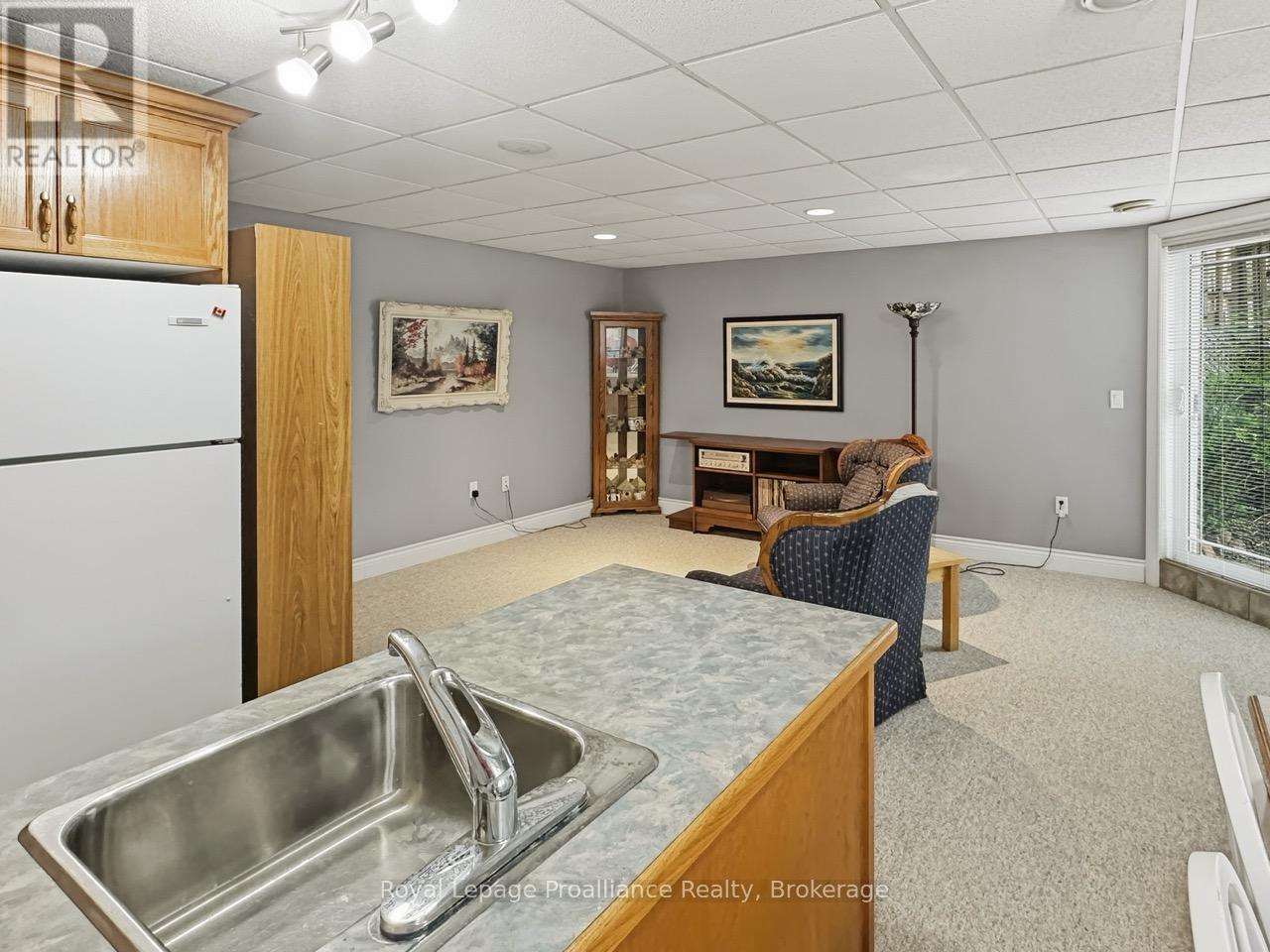 1049 COUNTY ROAD 23 - 36
