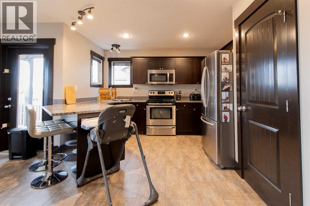 757 27 Street - 8