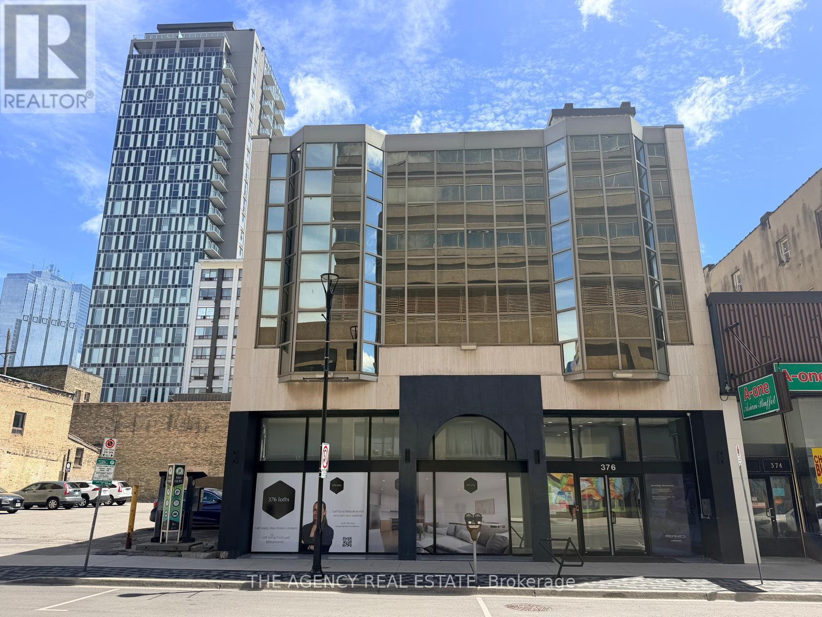 376 RICHMOND STREET - 1