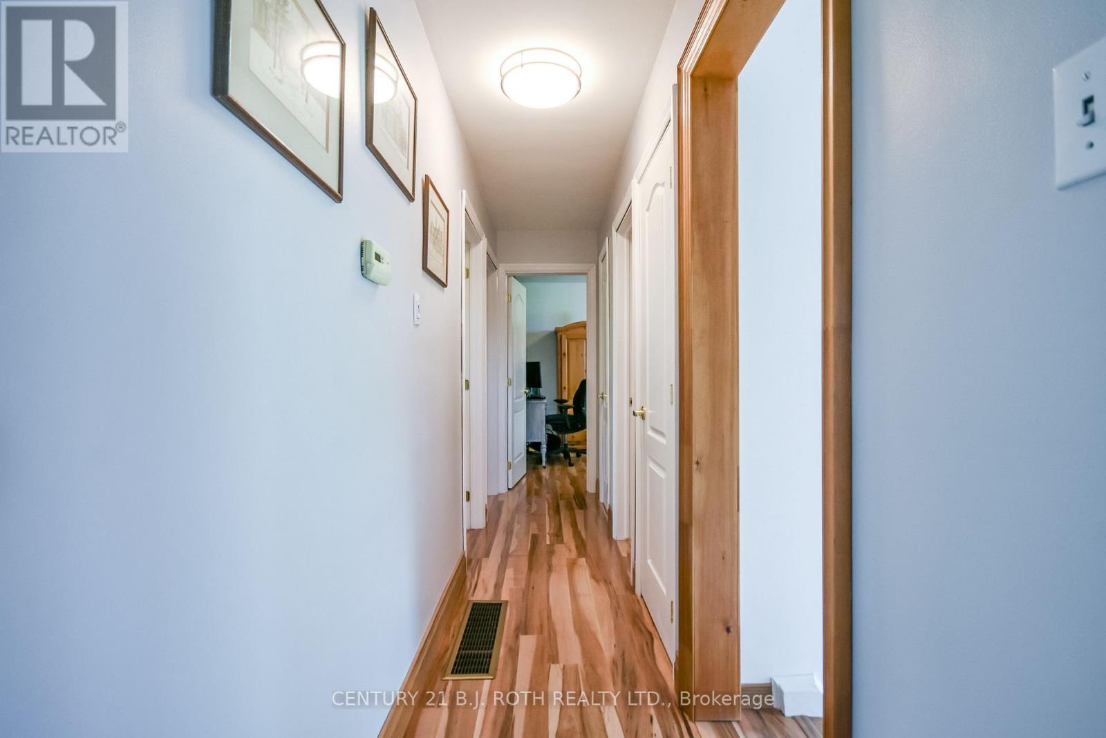 671 SIMCOE ROAD - 15