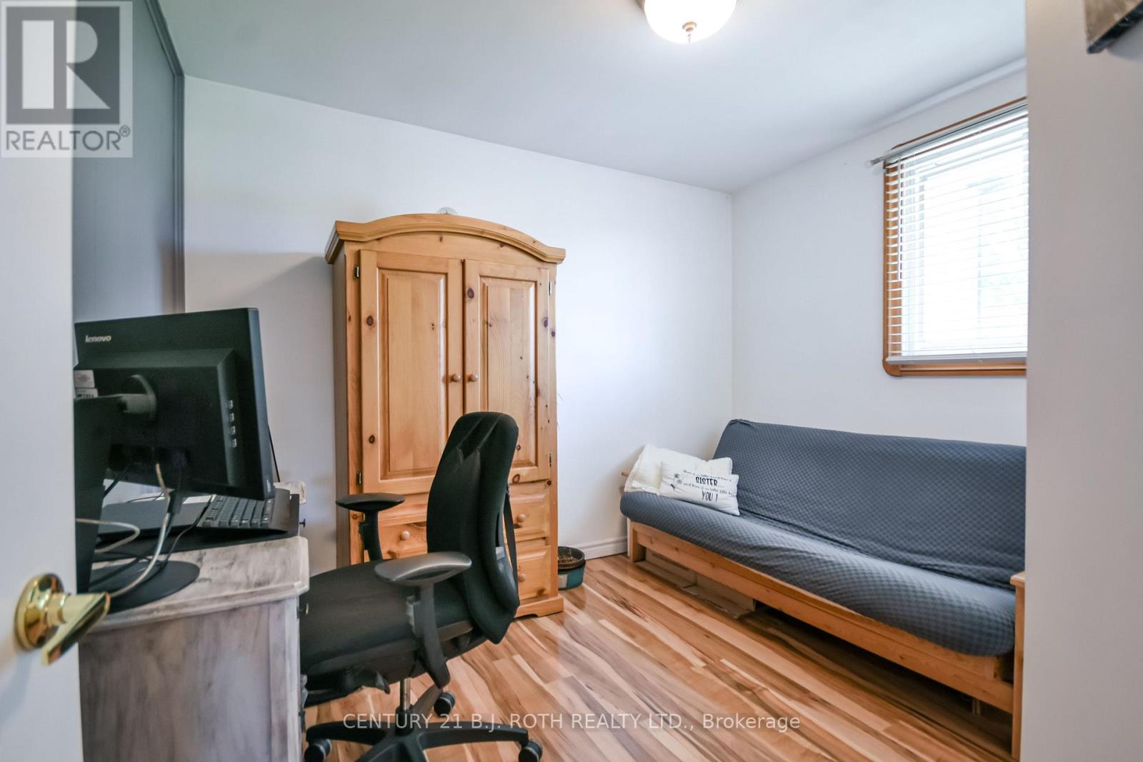 671 SIMCOE ROAD - 21