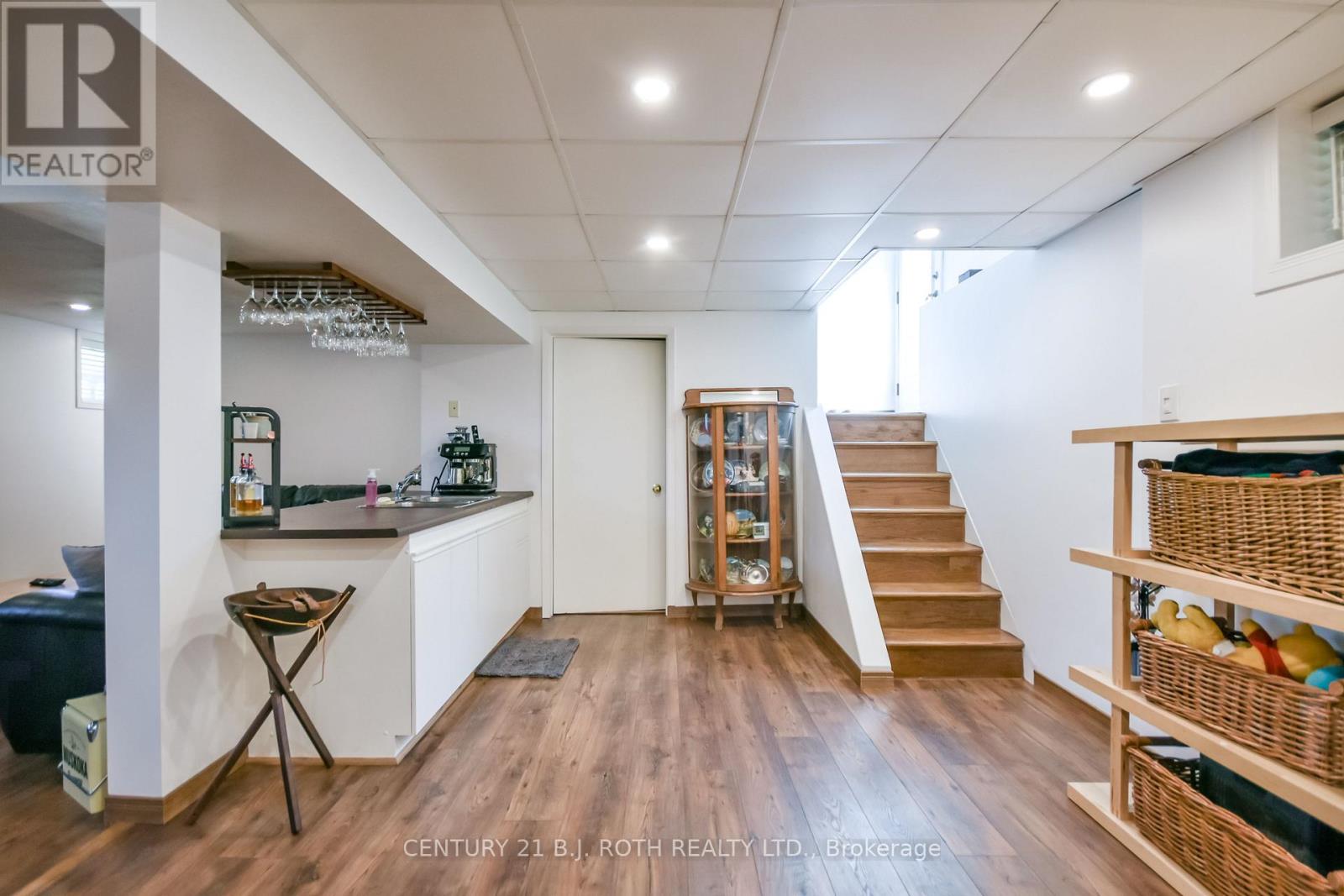671 SIMCOE ROAD - 24