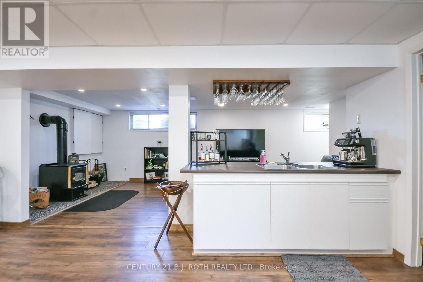 671 SIMCOE ROAD - 25