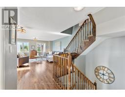 90 Magpie Way, Whitby, ON L1N0K5 Photo 10