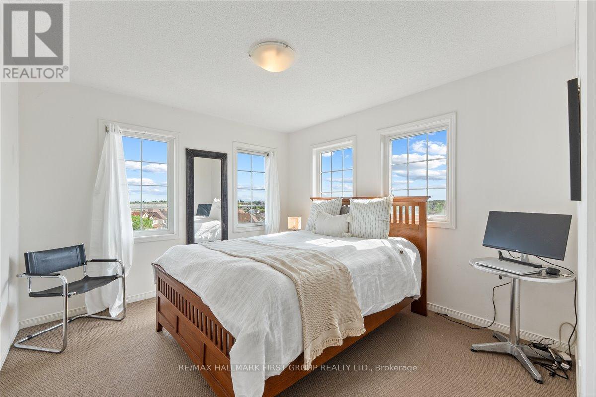 90 MAGPIE WAY - 24