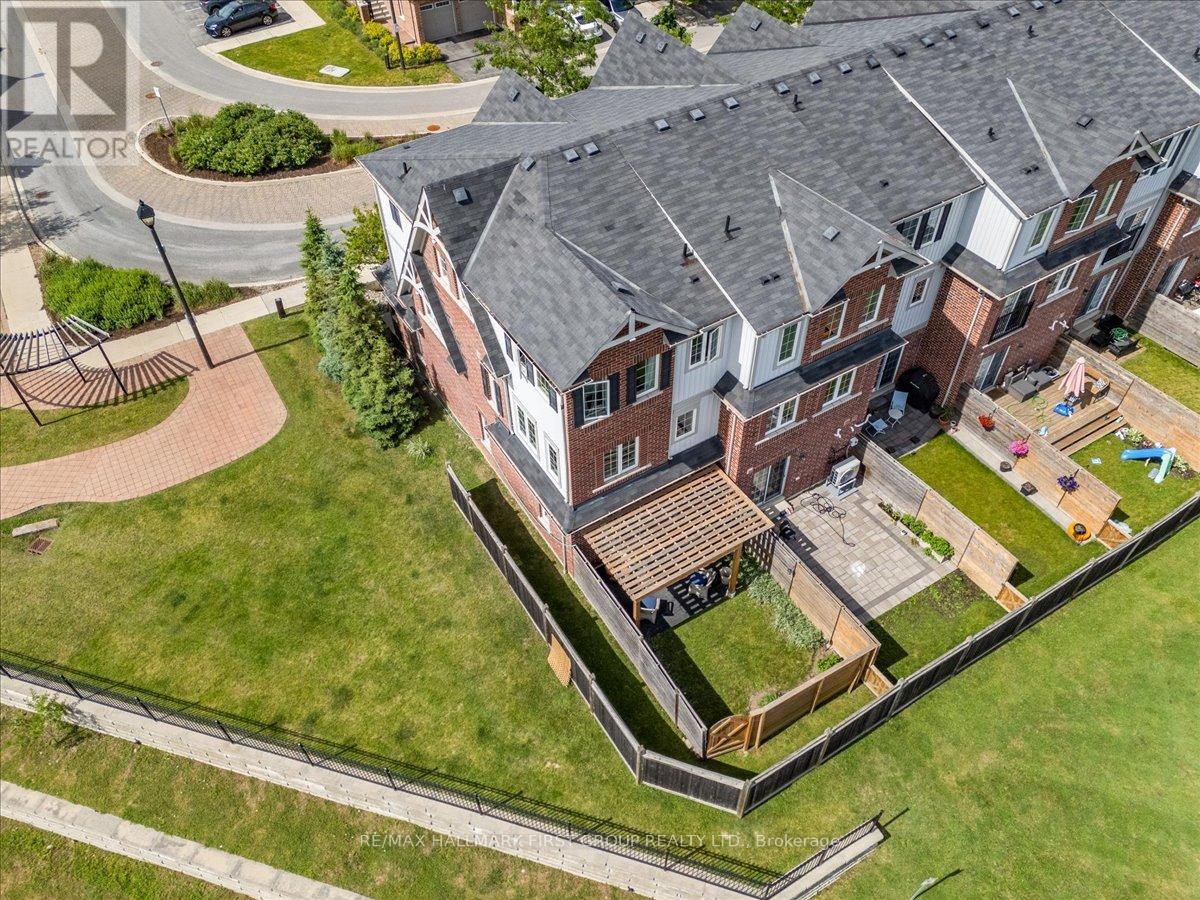 90 MAGPIE WAY - 40