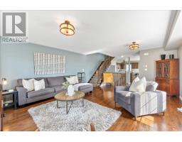 90 Magpie Way, Whitby, ON L1N0K5 Photo 12
