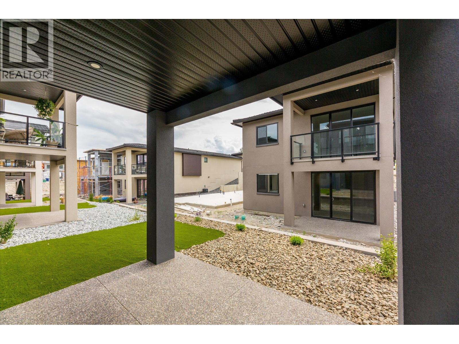 1793 Viewpoint Drive - 31