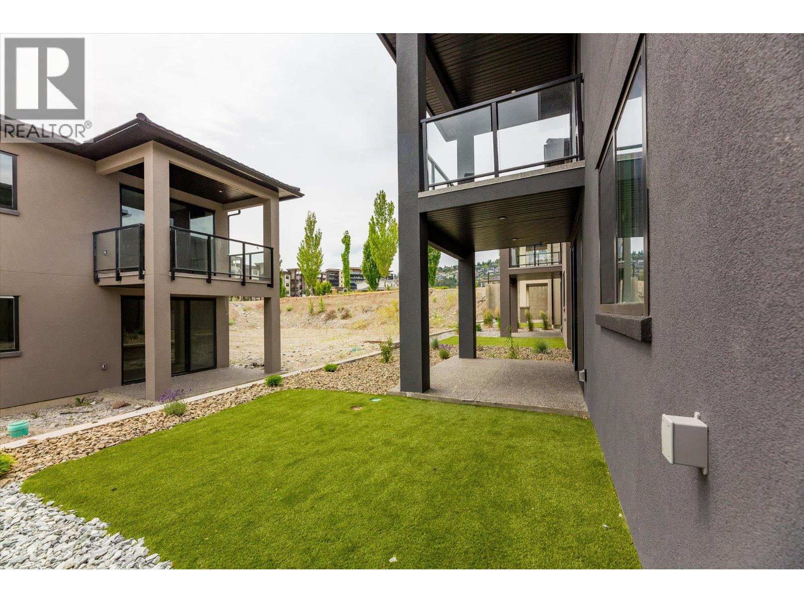 1793 Viewpoint Drive - 32
