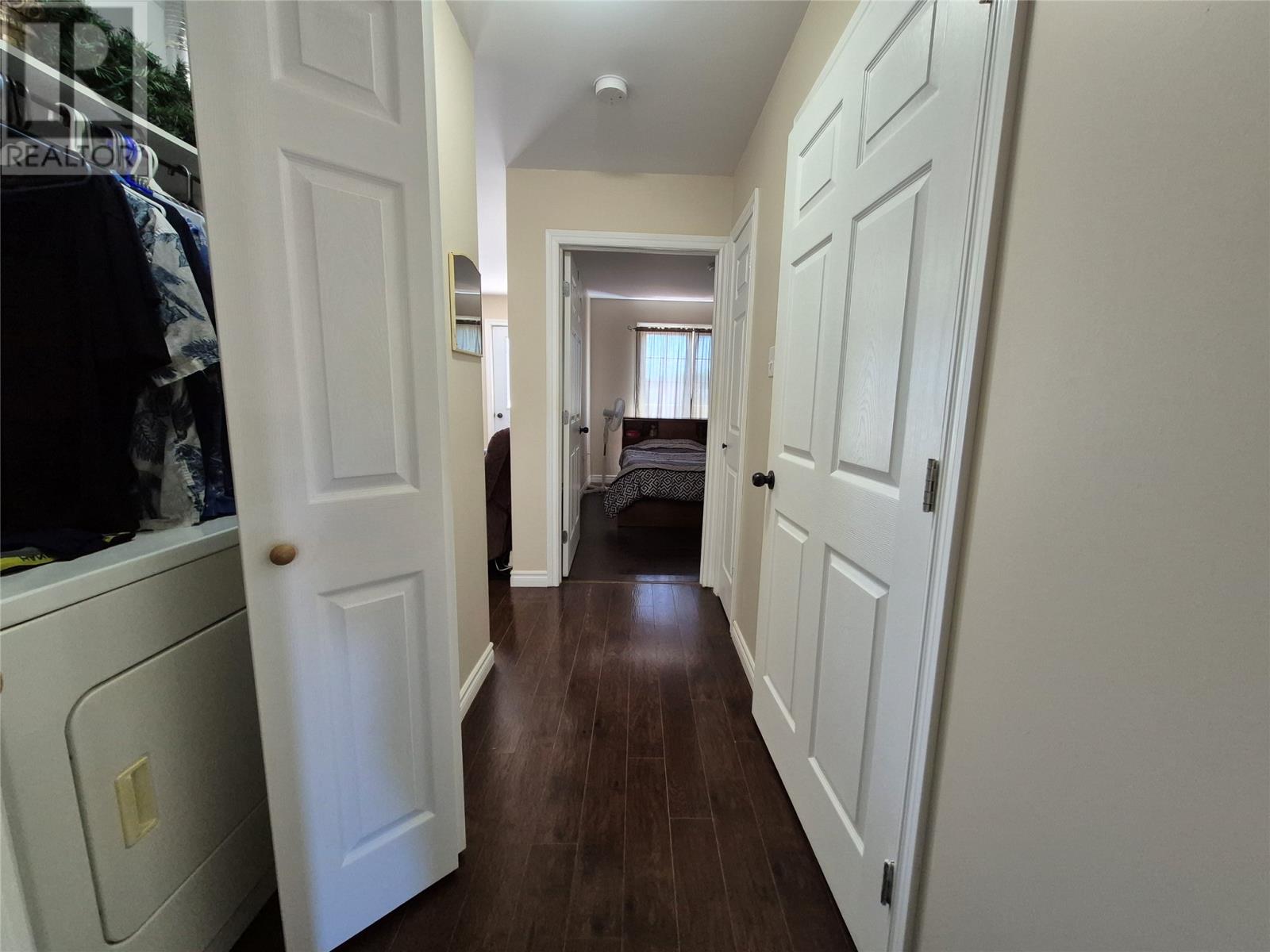 4 A/B Budgells Road - 15