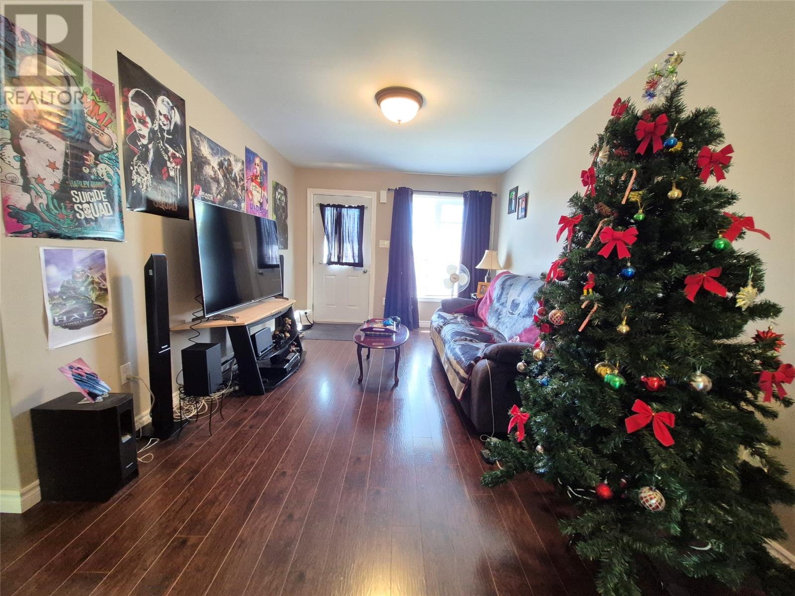 4 A/B Budgells Road - 24