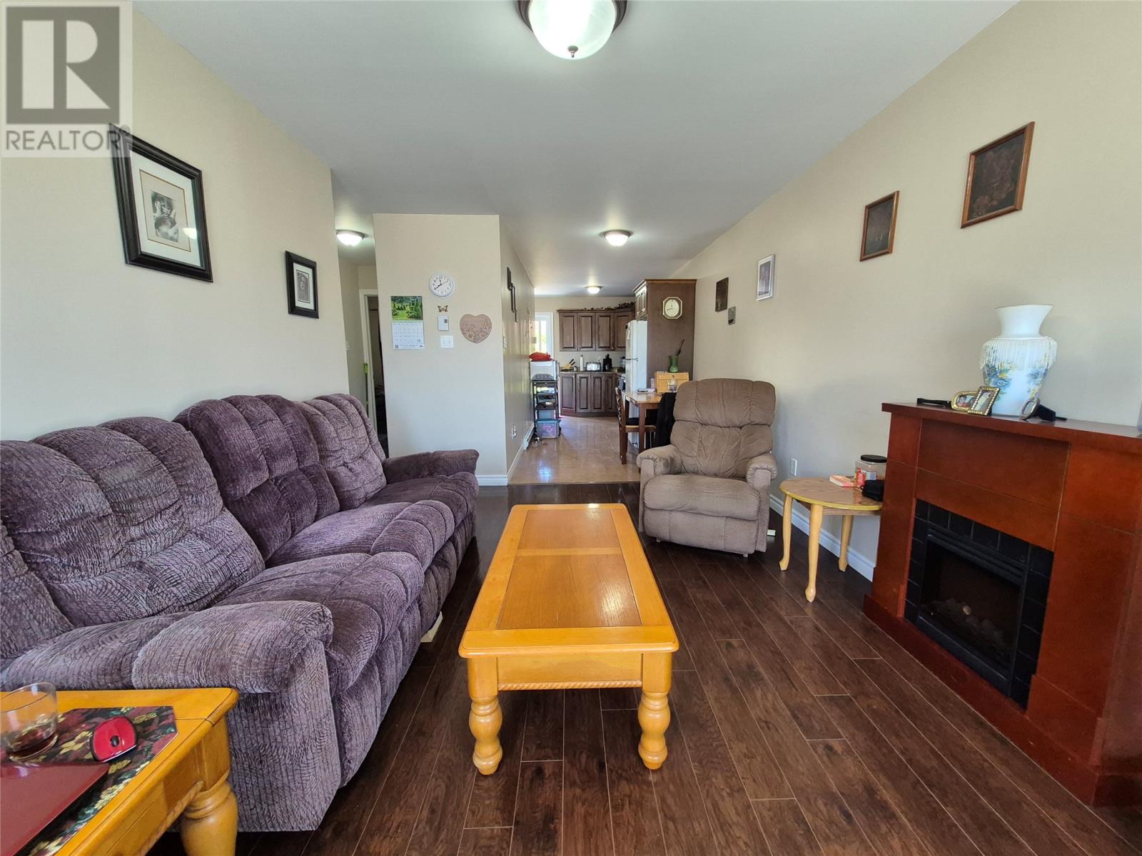 4 A/B Budgells Road - 3