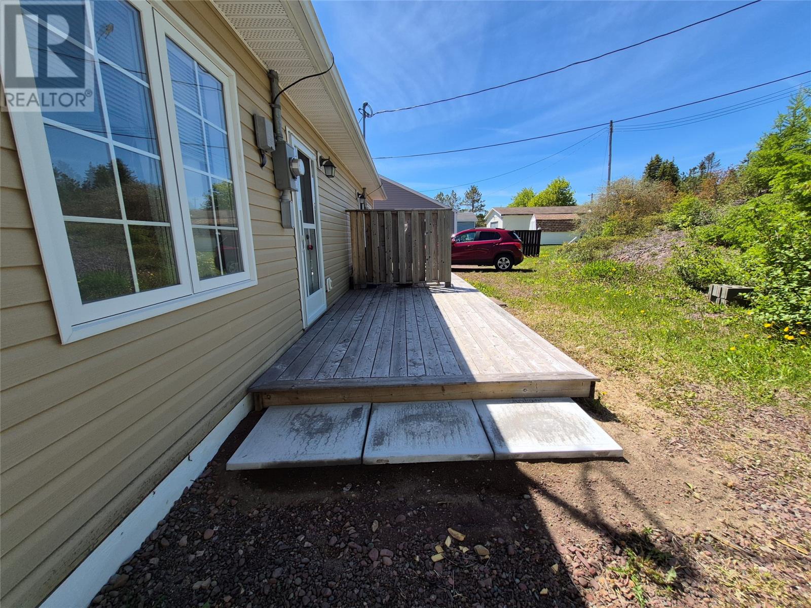 4 A/B Budgells Road - 36